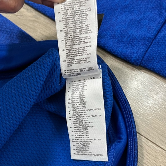 Adidas Activewear Blue Hoodie Size XS Girls Climawarm ( No Drawstrings ) - Picture 13 of 16